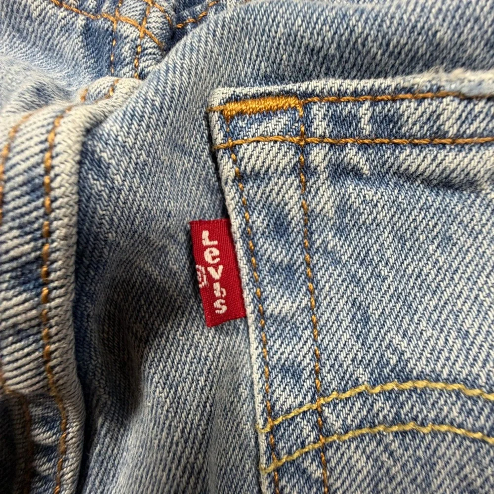 Levis 501 Curve Jeans Womens W28 L32 Medium Wash Blue High Rise Straight Leg - Picture 11 of 11